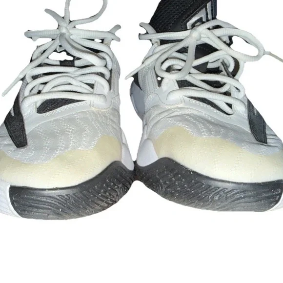 Nike Giannis Immortality Men's Basketball Sneakers Black/White Size 7.5 GUC - Picture 11 of 12